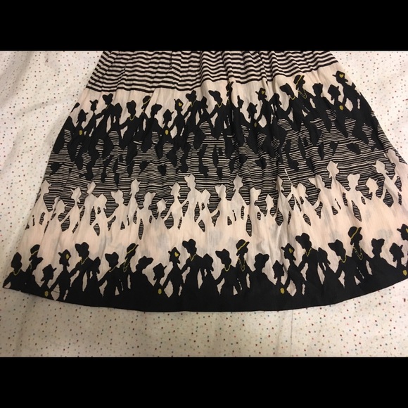 NWT Breezy patterned skater dress, size S - Picture 6 of 8